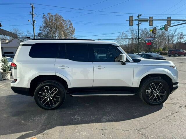 2024 Lexus GX GX-550/Premium+/HeadsUpDisplay/ColdAreaPkg/Heated&CooledSeats - 22697658 - 5