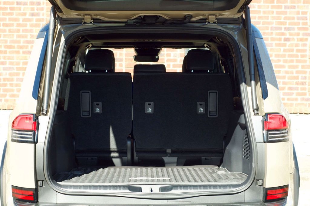 2024 Lexus GX Heated&Cooled Seats/Heads Up Display/Blind Spot/Lane Keep Assist - 22969742 - 14