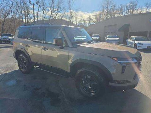 2024 Lexus GX Heated&Cooled Seats/Heads Up Display/Blind Spot/Lane Keep Assist - 22969742 - 1