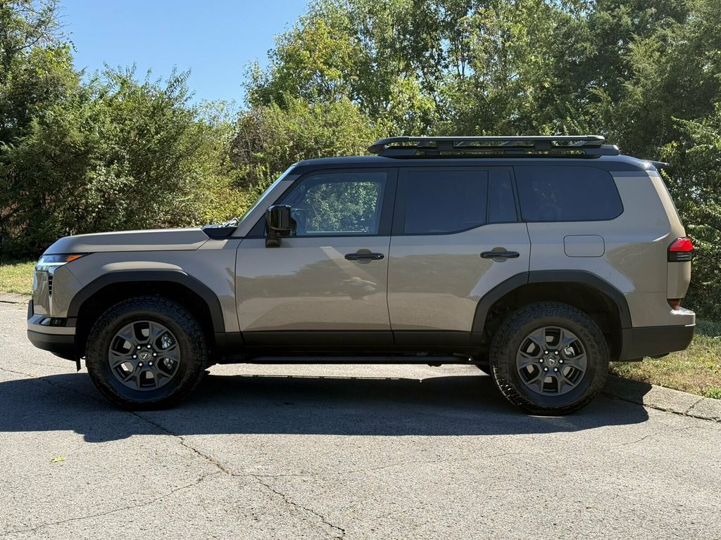 2024 Lexus GX Local Trade/Heated&Cooled Seats/Heads Up Display/Pwr Sunroof - 23094117 - 3
