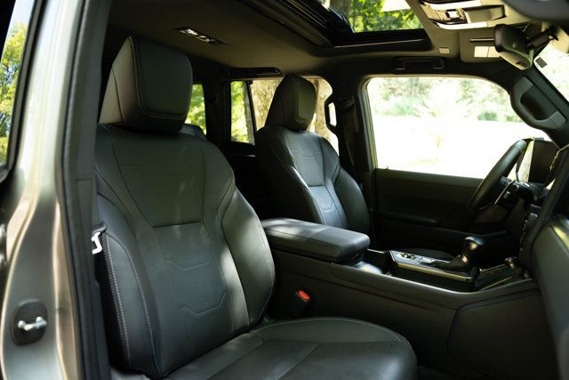2024 Lexus GX Luxury/2ndRowCaptains/Heated&CooledSeats/HeadsUpDisplay/NAV - 23068561 - 19