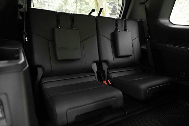 2024 Lexus GX Luxury/2ndRowCaptains/Heated&CooledSeats/HeadsUpDisplay/NAV - 23068561 - 23