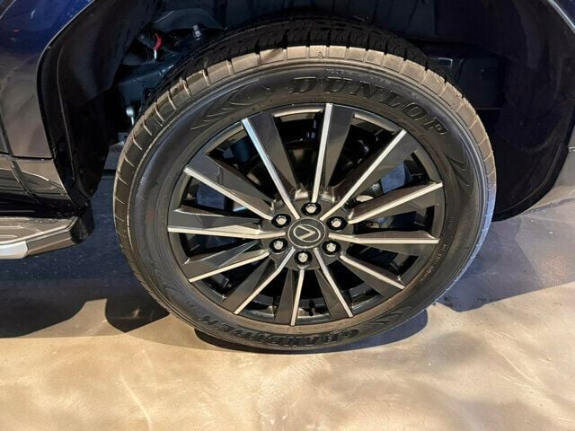 2024 Lexus GX Luxury/Heated&CooledMassagingSeats/HeadsUpDisplay/NAV - 22983281 - 10