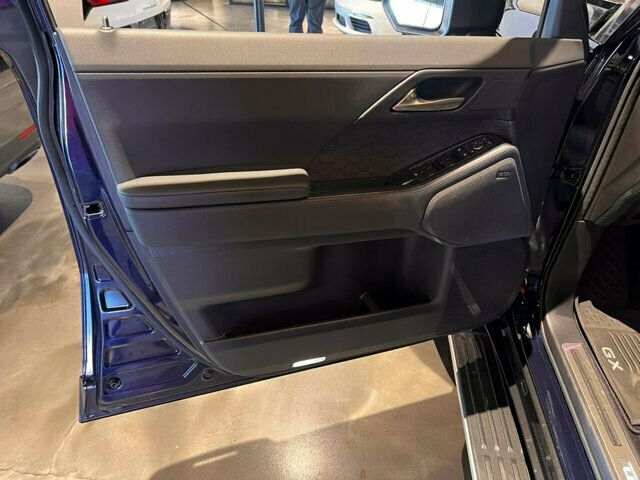 2024 Lexus GX Luxury/Heated&CooledMassagingSeats/HeadsUpDisplay/NAV - 22983281 - 13