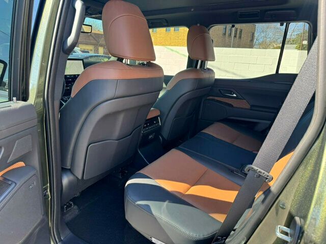 2024 Lexus GX Luxury+/Heated&CooledSeats/HeadsUpDisplay/ColdWeatherPkg/NAV - 22781466 - 10