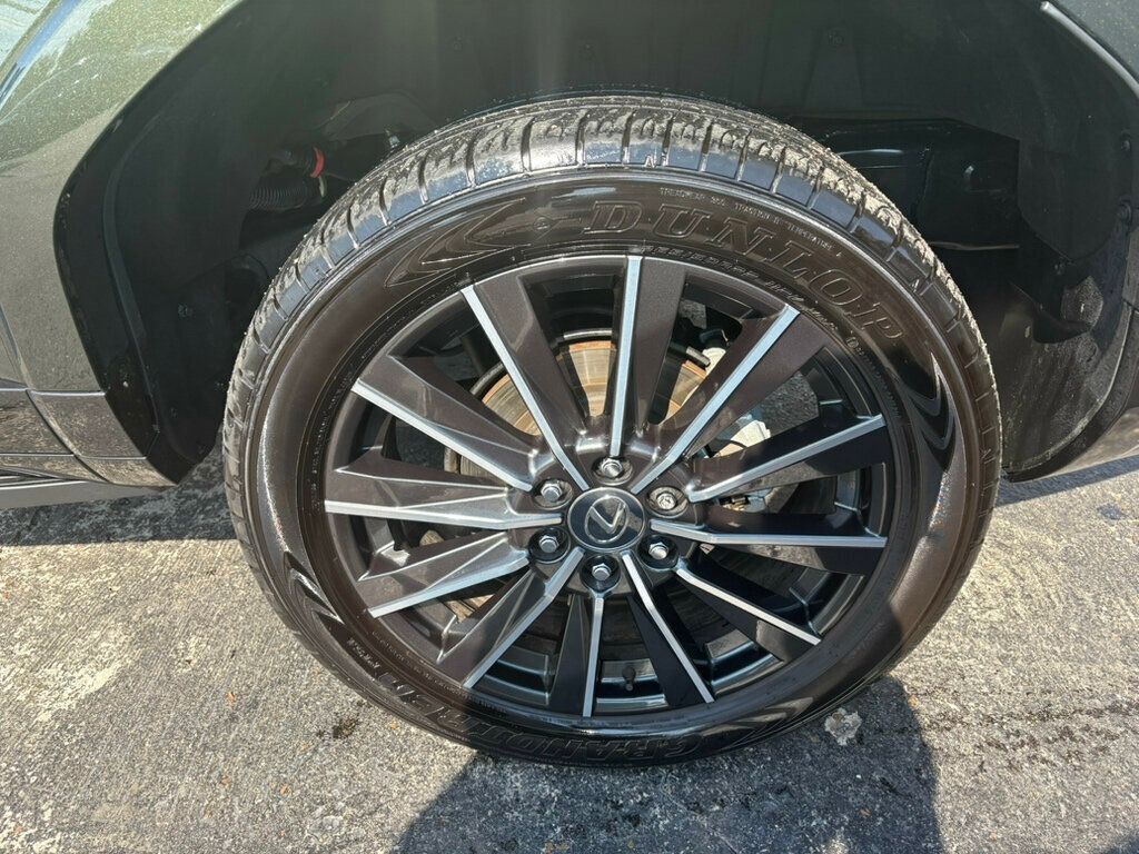 2024 Lexus GX photo 10