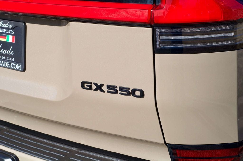 2024 Lexus GX Overtrail+/Heated&CooledSeats/HeadsUpDisplay/LaneKeepAssist - 22969742 - 11