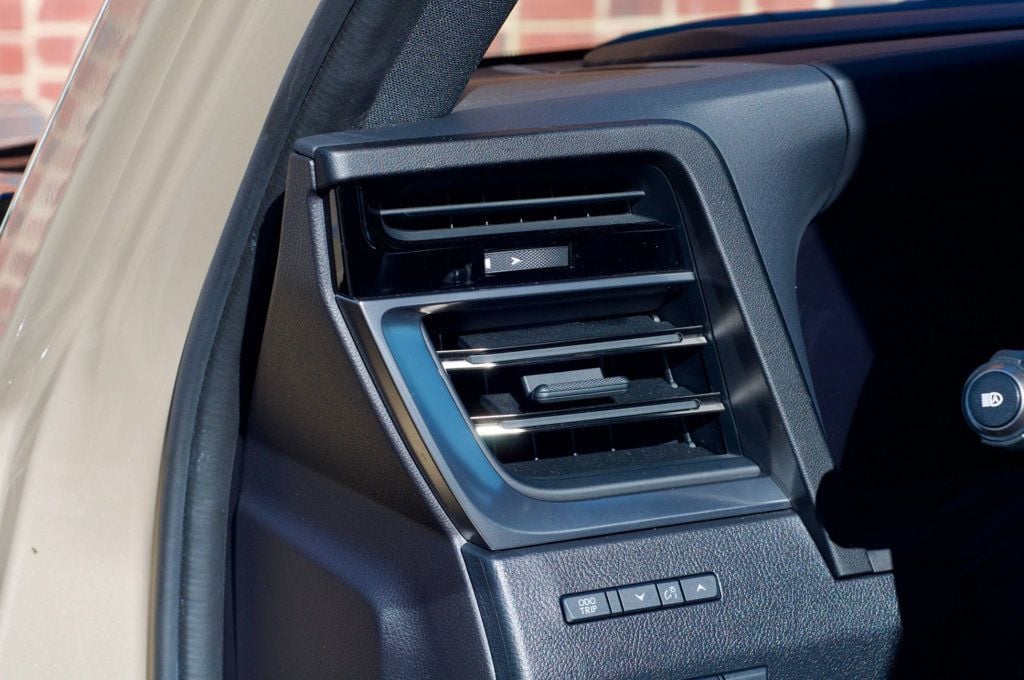 2024 Lexus GX Overtrail+/Heated&CooledSeats/HeadsUpDisplay/LaneKeepAssist - 22969742 - 23