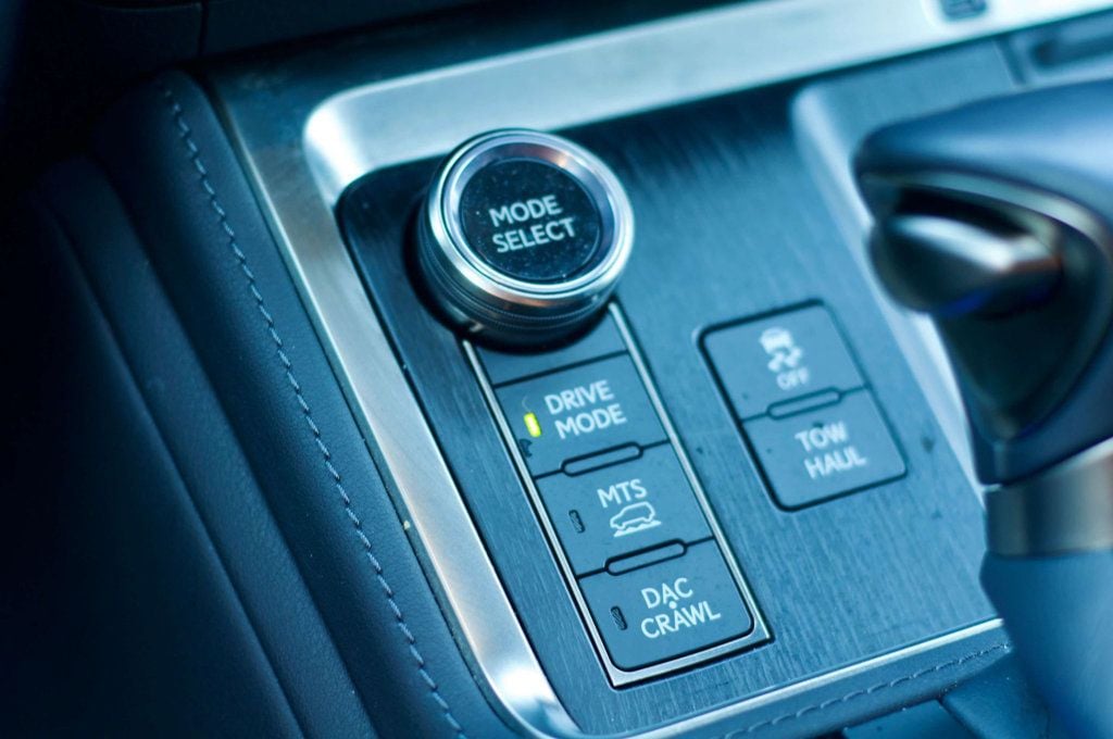 2024 Lexus GX Overtrail+/Heated&CooledSeats/HeadsUpDisplay/LaneKeepAssist - 22969742 - 25