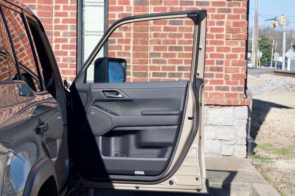 2024 Lexus GX Overtrail+/Heated&CooledSeats/HeadsUpDisplay/LaneKeepAssist - 22969742 - 36