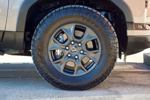 2024 Lexus GX Overtrail+/Heated&CooledSeats/HeadsUpDisplay/LaneKeepAssist - 22969742 - 48