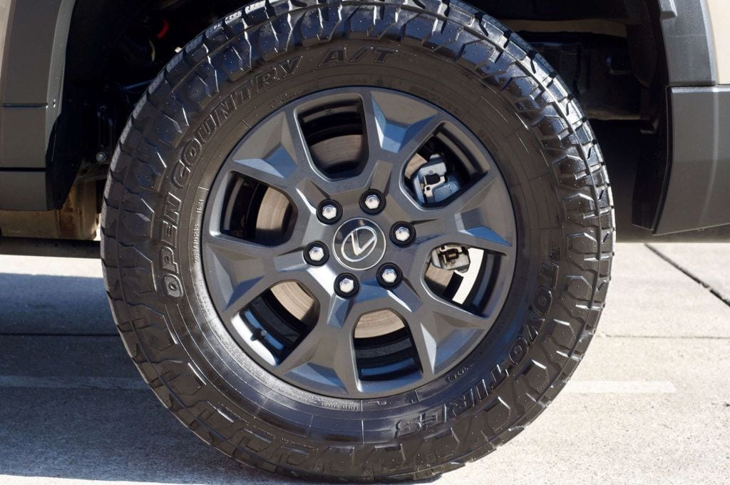 2024 Lexus GX Overtrail+/Heated&CooledSeats/HeadsUpDisplay/LaneKeepAssist - 22969742 - 49