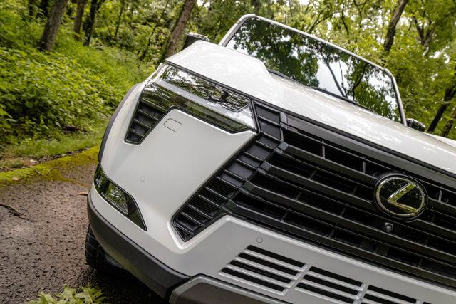2024 Lexus GX Overtrail/Heated&CooledSeats/TrafficJamAssist/BlindSpot/LaneKeep - 23057284 - 17