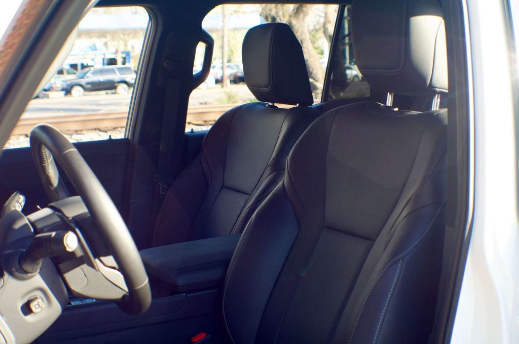 2024 Lexus GX Premium+/ColdAreaPkg/HeadsUpDisplay/TrafficJamAssist/NAV - 22972649 - 17