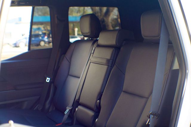 2024 Lexus GX Premium+/ColdAreaPkg/HeadsUpDisplay/TrafficJamAssist/NAV - 22972649 - 44