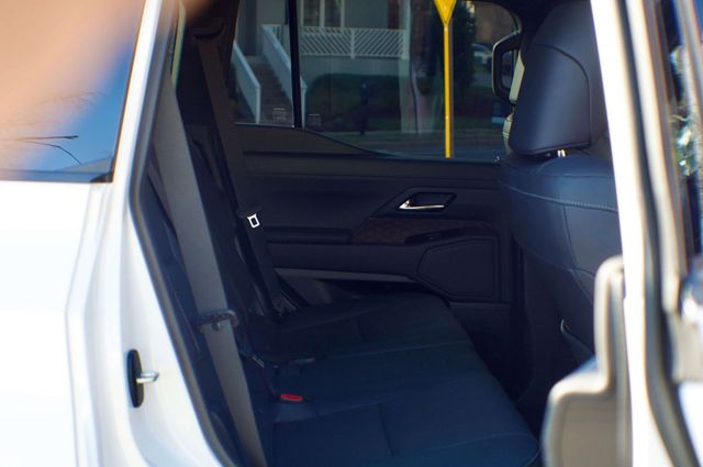 2024 Lexus GX Premium+/ColdAreaPkg/HeadsUpDisplay/TrafficJamAssist/NAV - 22972649 - 46