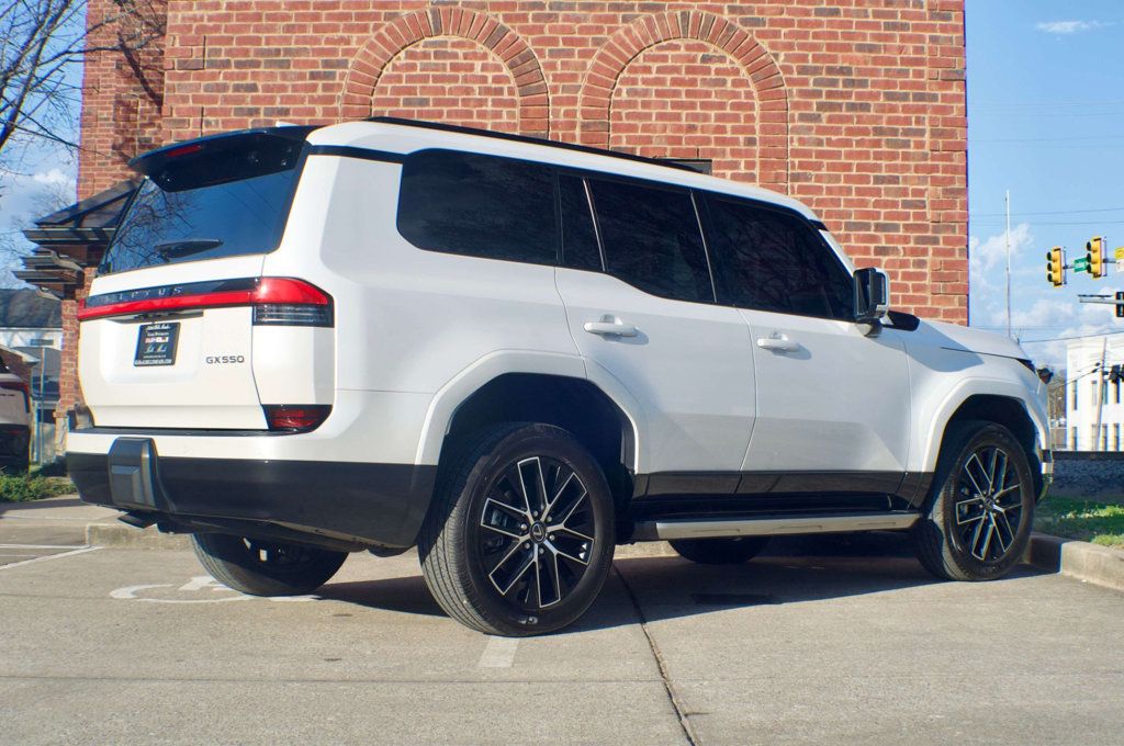 2024 Lexus GX Premium+/ColdAreaPkg/HeadsUpDisplay/TrafficJamAssist/NAV - 22972649 - 4