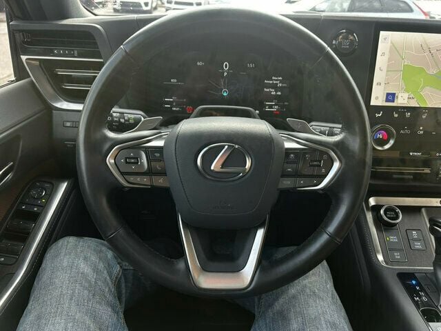 2024 Lexus GX Premium+/HeadsUpDisplay/ColdAreaPkg/TrafficJamAssist/NAV - 22972387 - 23