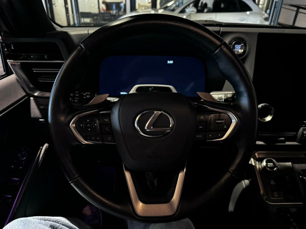 2024 Lexus GX Premium+/HeadUpDisplay/Htd&CldSeats/TrafficJamAssist/MoonRoof - 23020174 - 11
