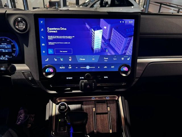 2024 Lexus GX Premium+/HeadUpDisplay/Htd&CldSeats/TrafficJamAssist/MoonRoof - 23020174 - 13