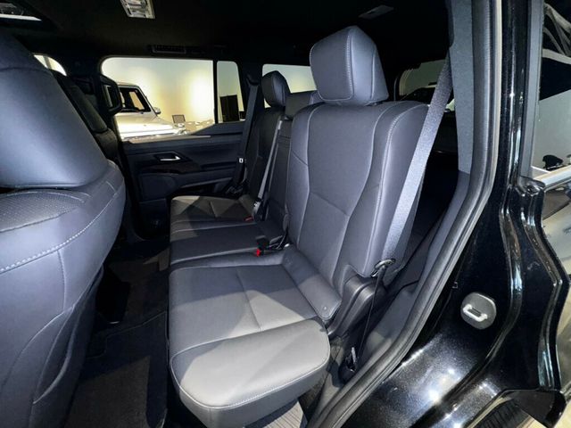 2024 Lexus GX Premium+/HeadUpDisplay/Htd&CldSeats/TrafficJamAssist/MoonRoof - 23020174 - 19