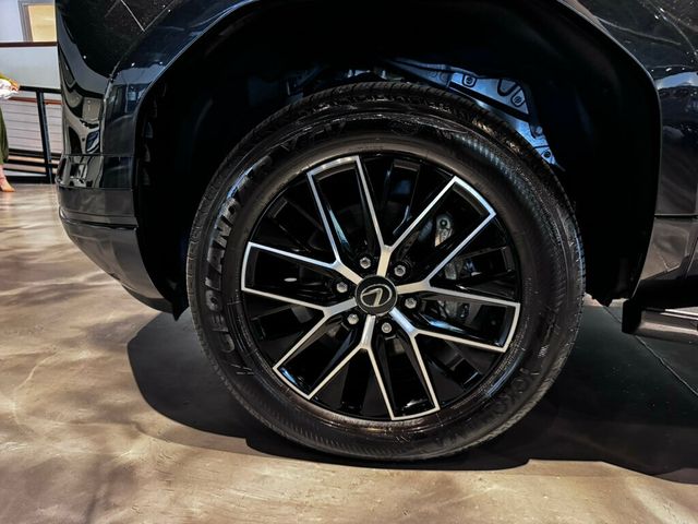 2024 Lexus GX Premium+/HeadUpDisplay/Htd&CldSeats/TrafficJamAssist/MoonRoof - 23020174 - 32