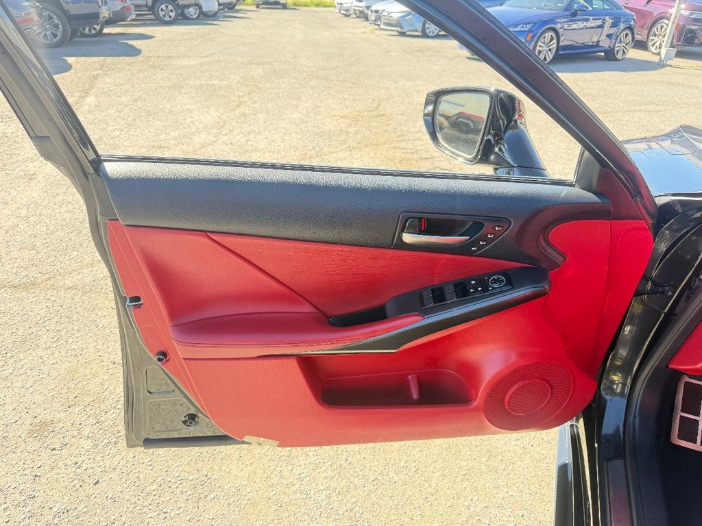 2024 Lexus IS F SPORT - 22983327 - 10