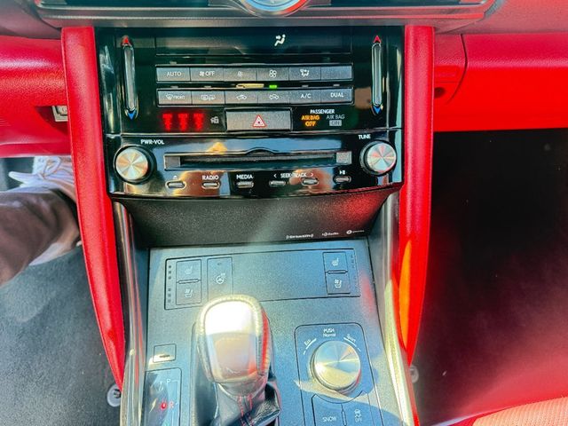 2024 Lexus IS F SPORT - 22983327 - 26