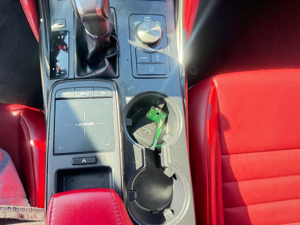 2024 Lexus IS F SPORT - 22983327 - 27