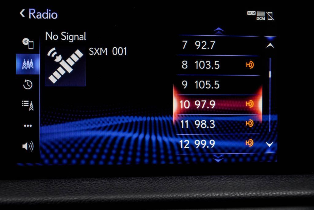 Lexus IS photo 25