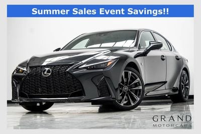 2024 Lexus IS