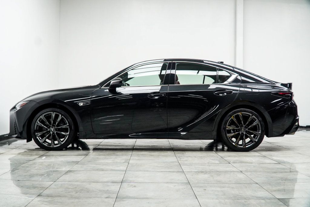 Lexus IS350 photo 10
