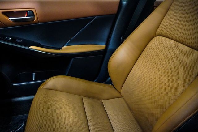 2024 Lexus IS IS 350 F SPORT Design RWD - 23003479 - 32