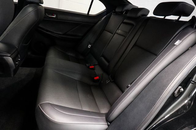2024 Lexus IS IS 350 F SPORT Design RWD - 23075064 - 17