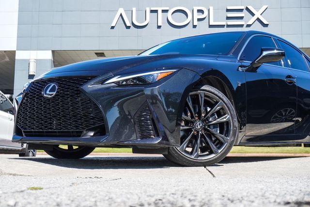 2024 Lexus IS IS 350 F SPORT Design RWD - 23075064 - 1