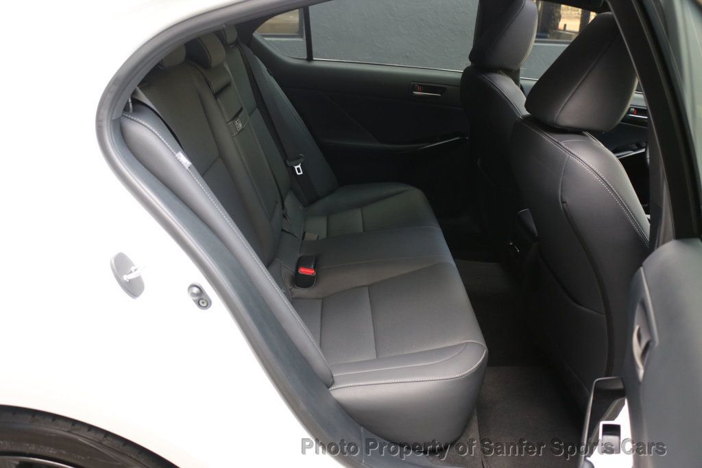 2024 Lexus IS IS 350 F SPORT Design RWD - 22992469 - 32
