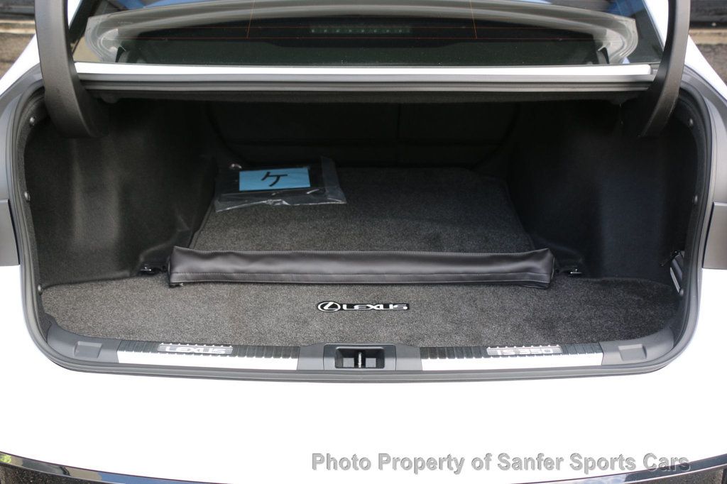 2024 Lexus IS IS 350 F SPORT Design RWD - 22992469 - 8