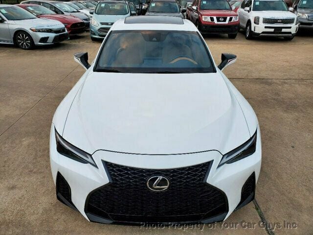 2024 Lexus IS IS 350 F SPORT Design RWD - 22987470 - 4