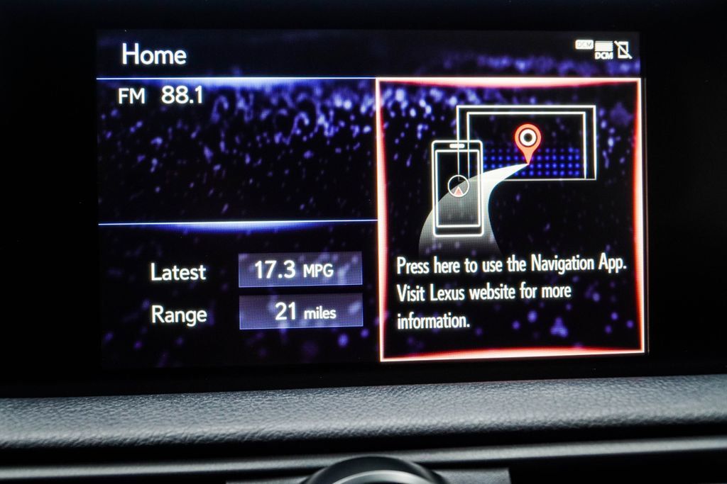 Lexus IS photo 28