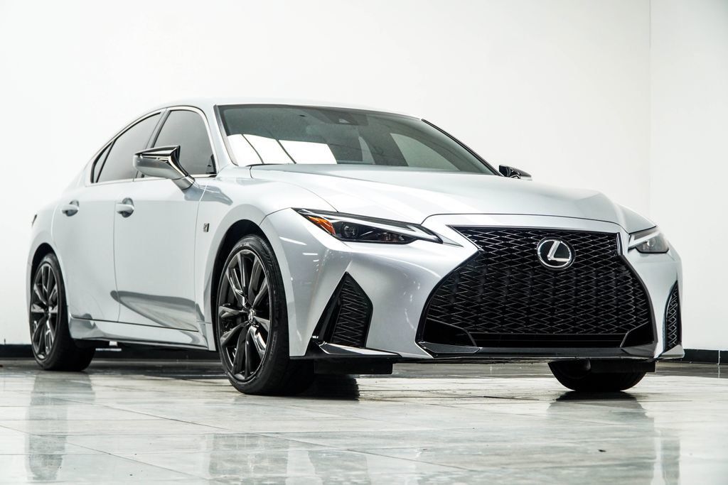 Lexus IS photo 4
