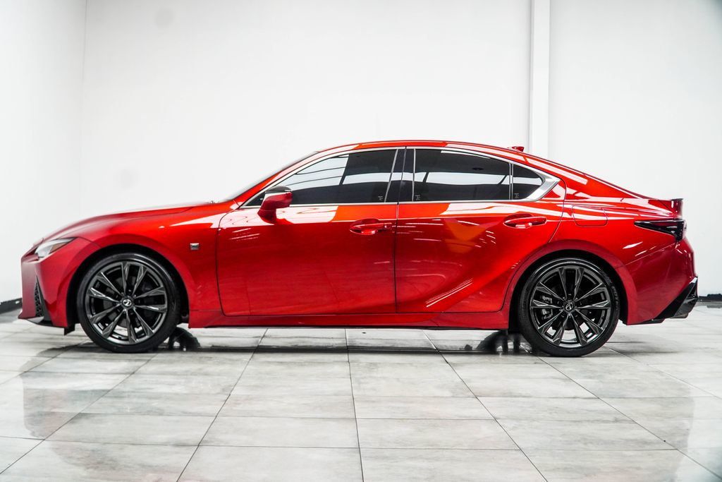 Lexus IS photo 11