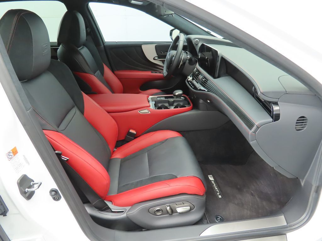 2024 Lexus LS 500 F SPORT photo 20