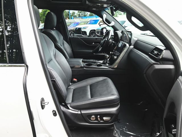 2024 Lexus LX 600 Premium - 23040914 - 30