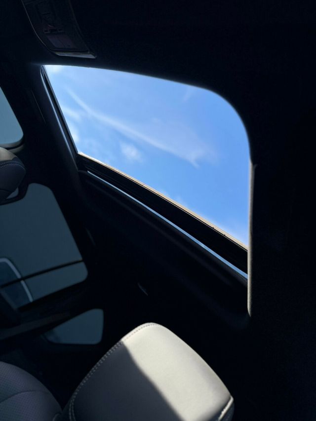 2024 Lexus LX LX 600 Premium 4WD - 22987155 - 24