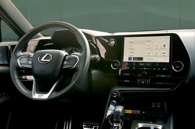 2024 Lexus NX NX 350 F SPORT Handling AWD - 23013352 - 22