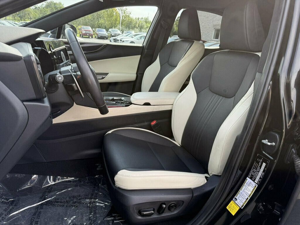 2024 Lexus NX NX 350h AWD - 23075269 - 12