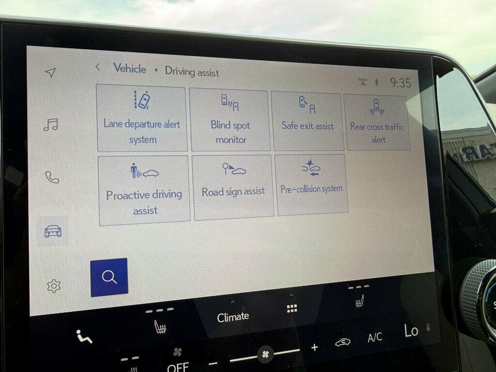 2024 Lexus NX NX 350h AWD - 23075269 - 28