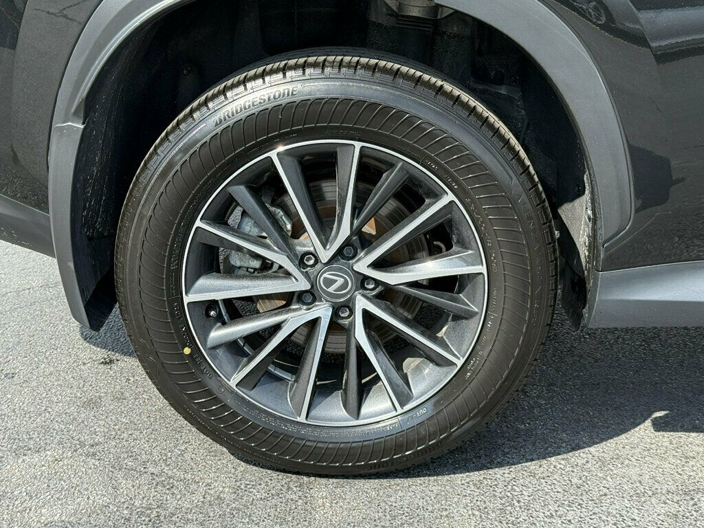 2024 Lexus NX NX 350h AWD - 23075269 - 35