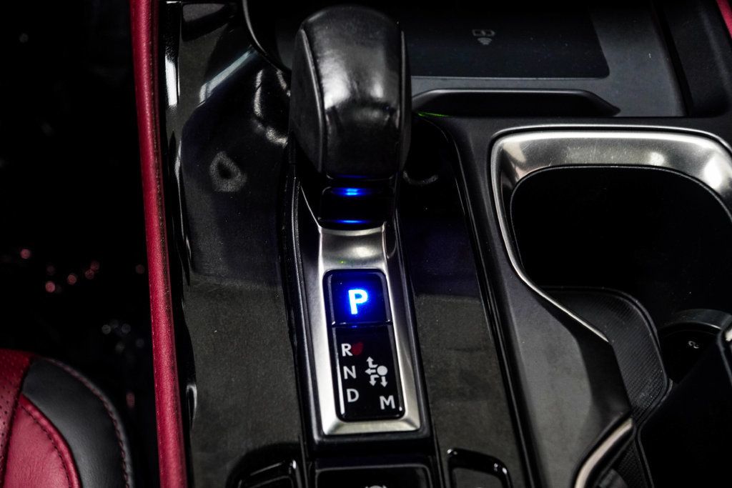 Lexus NX photo 22