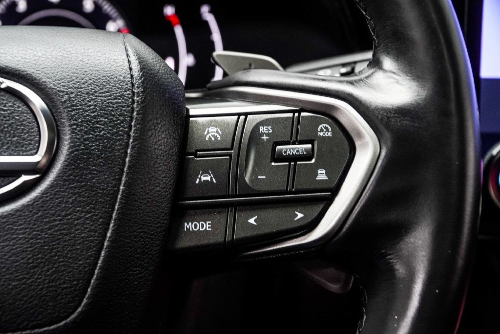 Lexus NX photo 30